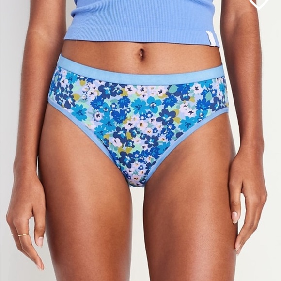 Bra and underwear set - Picture 2 of 7